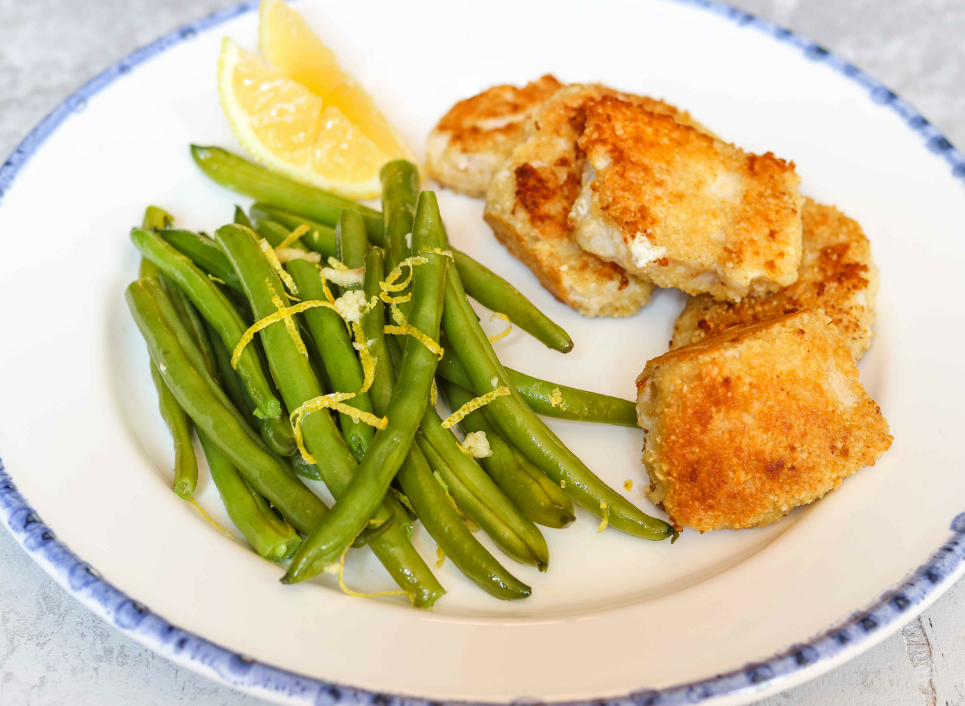 Fish Nuggets With Garlic & Lemon Beans