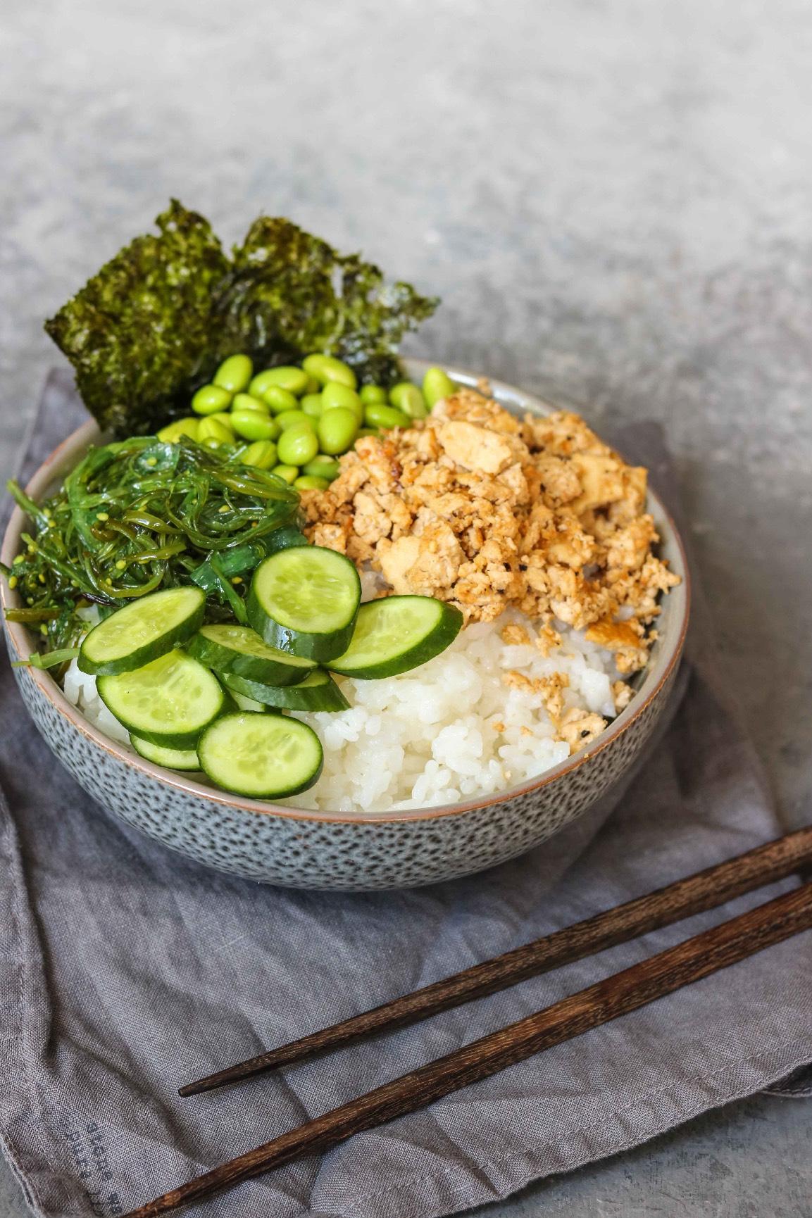 Green Sushi Salad With Crispy Tofu