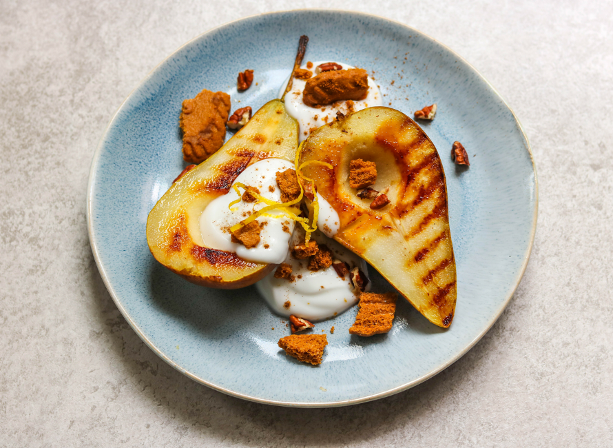 Grilled Pears With Lemon Yogurt