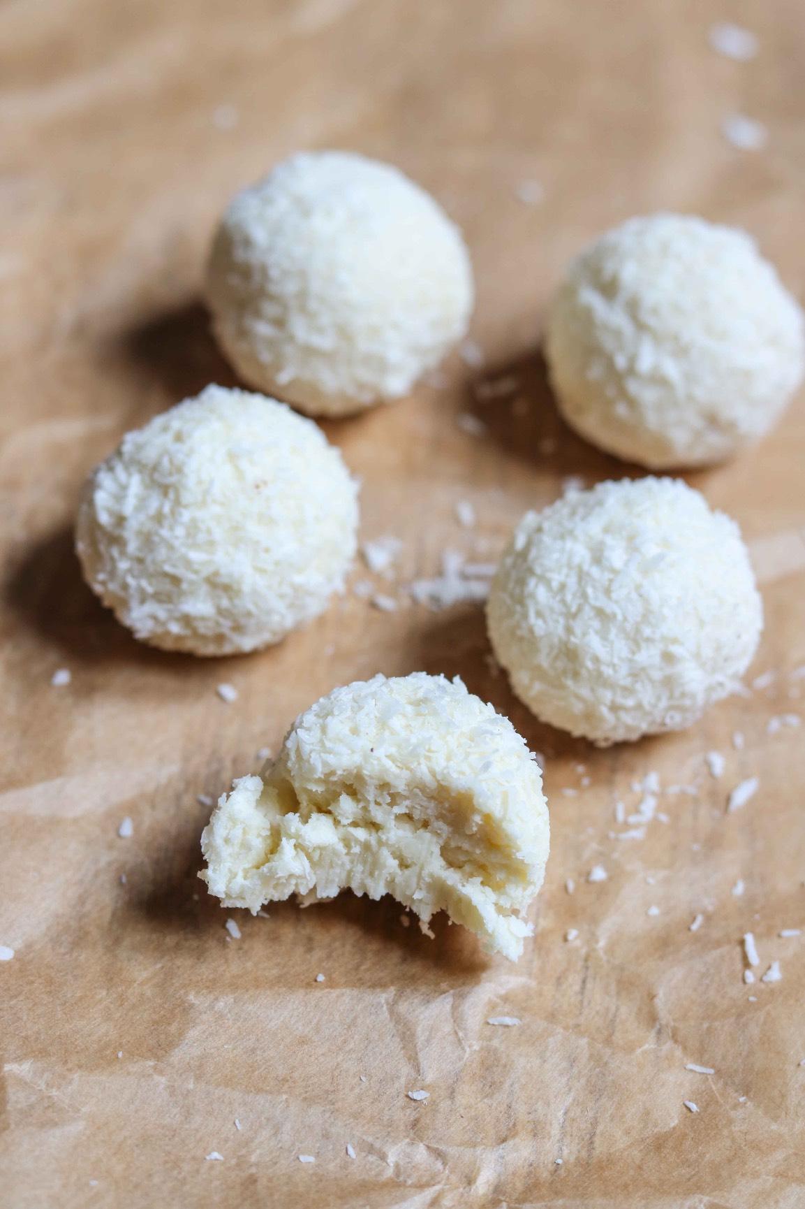 Vanilla & Coconut Truffles